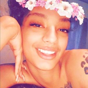 Meet your Posher, Kiara